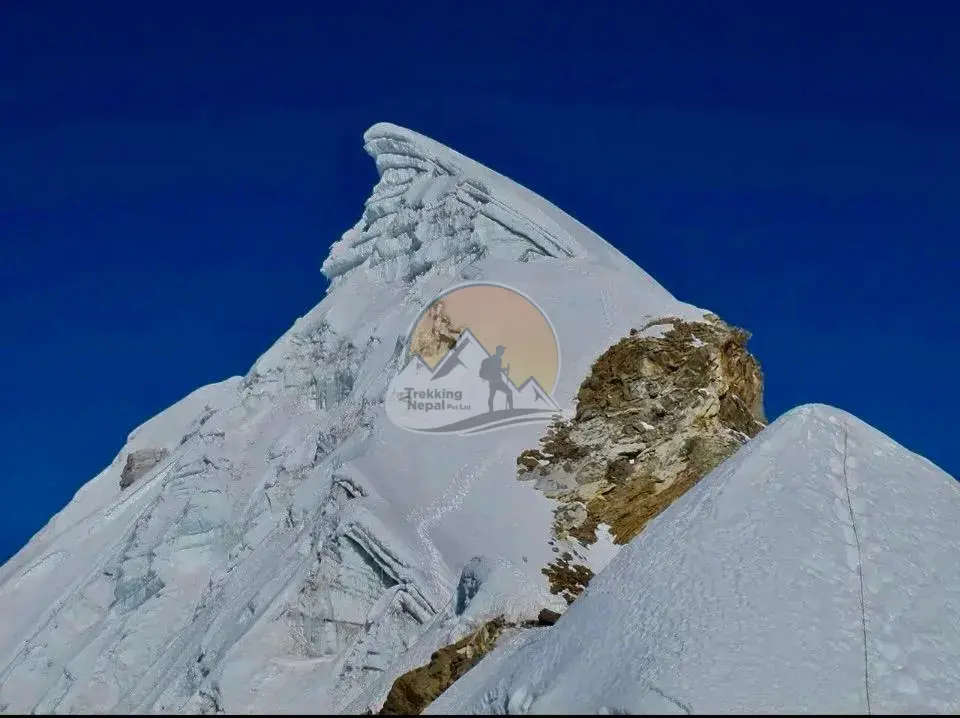 L'ascension du Lobuche Peak