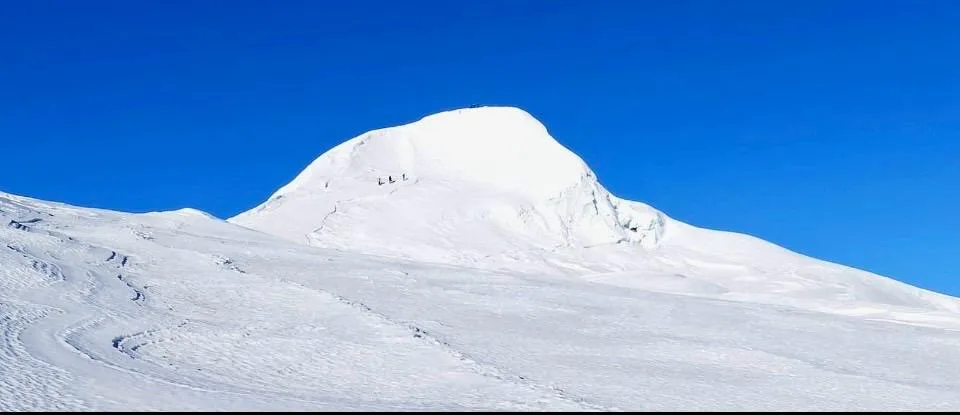 L'ascension du Mera PEAK